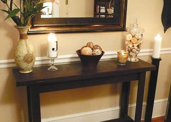 DIY Console Table - Somewhat Simple