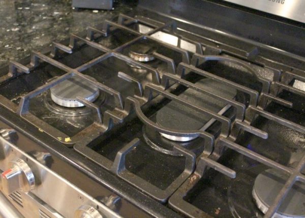 How to Clean Your Stove - from Somewhat Simple