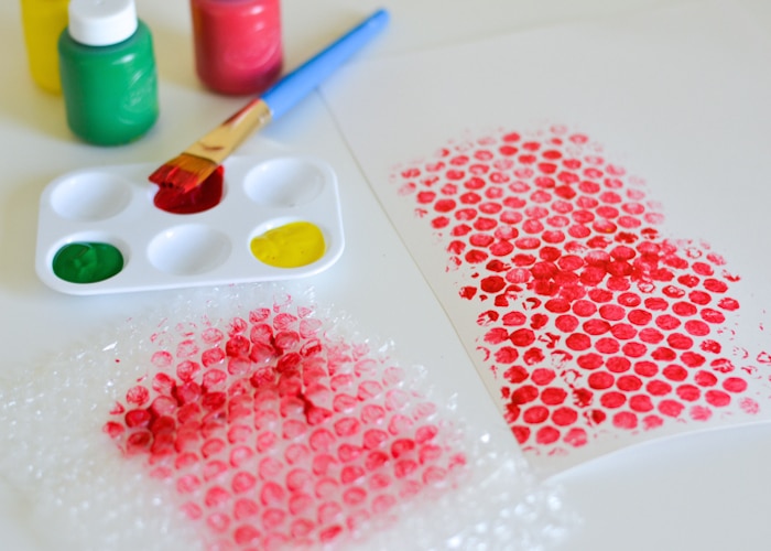 Bubble Wrap Painted Apples Craft - Somewhat Simple