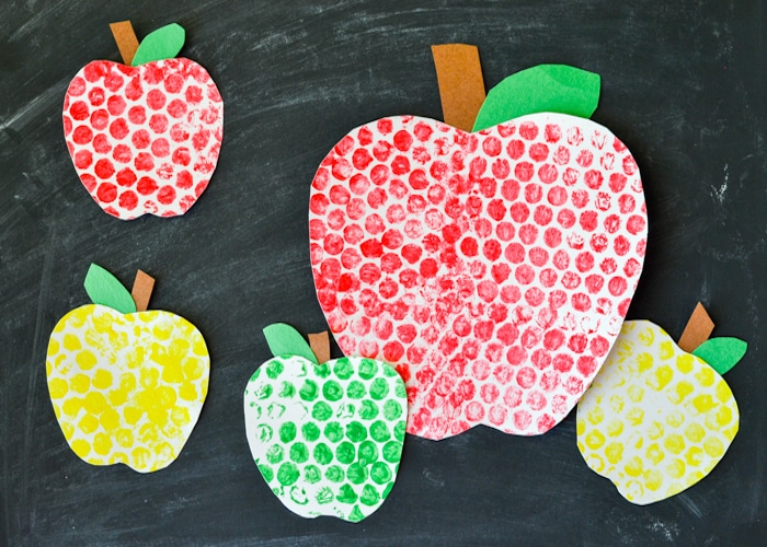 Bubble Wrap Painted Apples Craft - Somewhat Simple