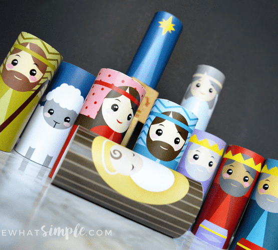 a full Christmas toilet paper roll nativity craft set