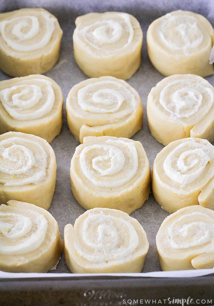 Lemon Sweet Rolls - Flavorful and Delicious | Somewhat Simple