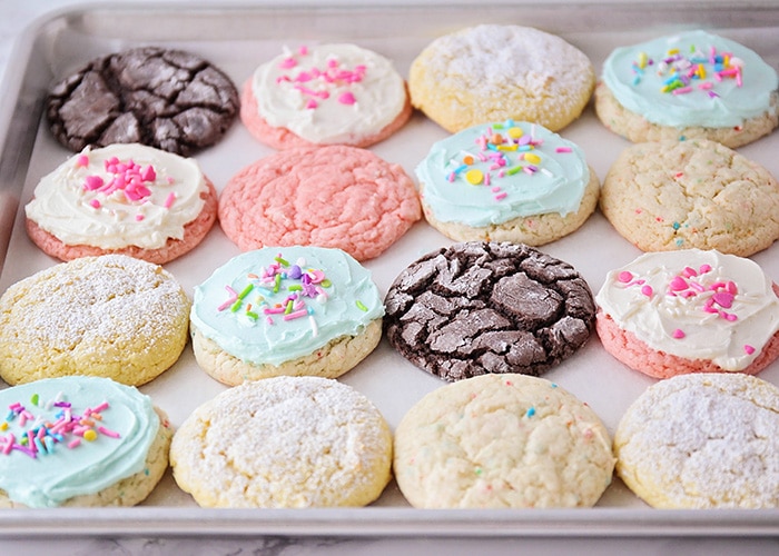 Red Velvet Cake Mix Cookies - Mom Loves Baking