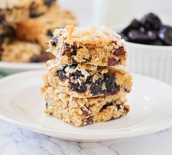 Oatmeal breakfast bars