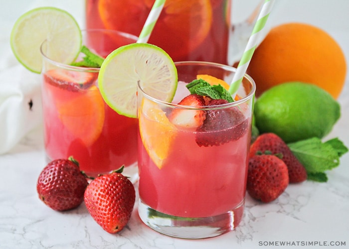 Easy Holiday Fruit Punch - With or Without Alcohol 
