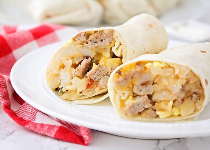 Easy Breakfast Burritos (freezer-friendly) - The Chunky Chef